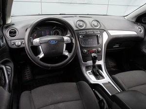 Седан Ford Mondeo 2011 года, 1015000 рублей, Краснодар