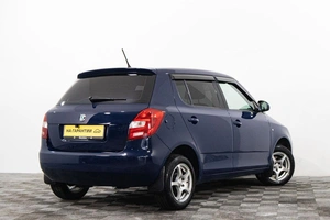 Хетчбэк Skoda Fabia 2012 года, 649000 рублей, Сургут