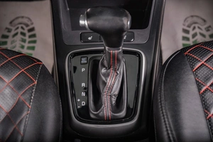 Хетчбэк Kia Rio X-Line 2020 года, 1299000 рублей, Томск