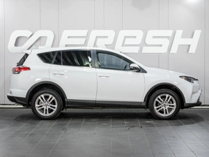 Внедорожник Toyota RAV4 2017 года, 2369000 рублей, Сургут