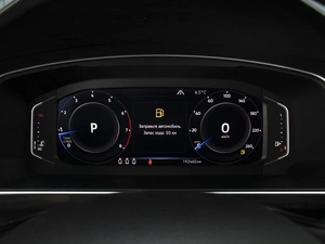 Внедорожник Volkswagen Tiguan 2018 года, 2160000 рублей, Омск