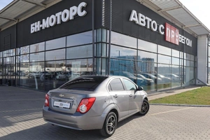 Седан Chevrolet Aveo 2012 года, 810000 рублей, Мирное