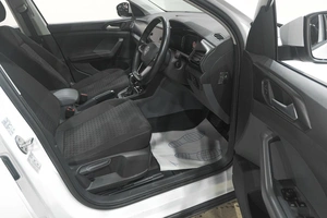 Внедорожник Volkswagen T-Cross 2020 года, 1599000 рублей, Новокузнецк