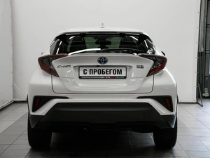 Внедорожник Toyota C-HR 2017 года, 1900000 рублей, Красноярск