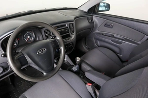Хетчбэк Kia Rio 2007 года, 379000 рублей, Пермь