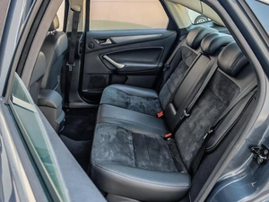 Седан Ford Mondeo 2010 года, 990000 рублей, Краснодар