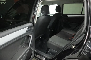 Внедорожник Volkswagen Tiguan 2021 года, 2270000 рублей, Курск
