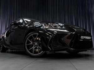 Седан Lexus IS 2018 года, 2949000 рублей, Тюмень