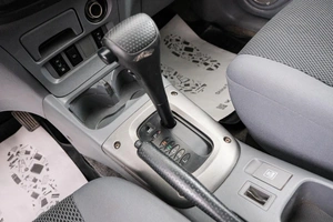 Внедорожник Toyota RAV4 2003 года, 899000 рублей, Красноярск