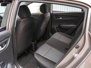 Хетчбэк Kia Rio X-Line 2018 года, 980000 рублей, Краснодар