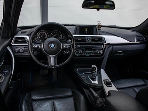 Седан BMW 3 серия 2018 года, 2995000 рублей, Краснодар
