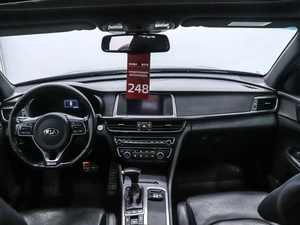 Седан Kia Optima 2017 года, 1920000 рублей, Красноярск
