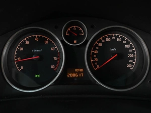 Седан Opel Astra 2011 года, 719000 рублей, Ростов-на-Дону