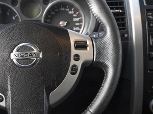 Внедорожник Nissan X-Trail 2009 года, 1250000 рублей, Омск