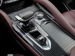 Внедорожник Geely Monjaro 2024 года, 3380000 рублей, Краснодар