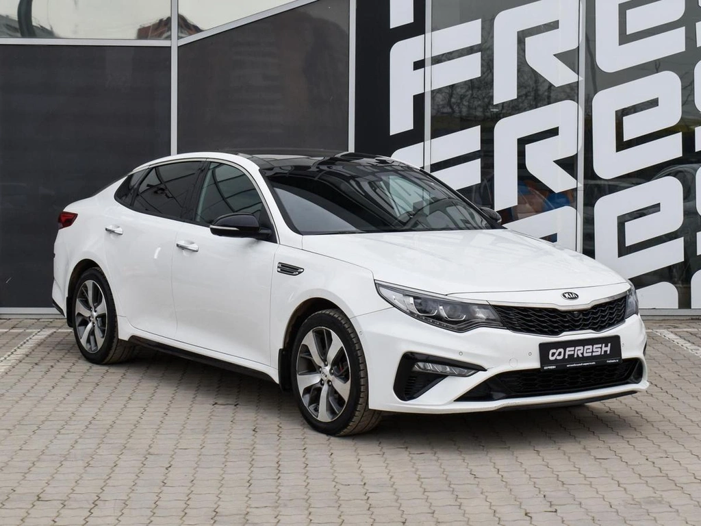 Седан Kia Optima 2018 года, 1845000 рублей, Краснодар