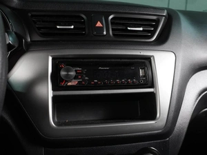 Седан Kia Rio 2016 года, 979000 рублей, Воронеж