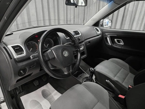 Универсал Skoda Fabia 2009 года, 449000 рублей, Красноярск