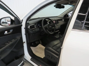 Внедорожник Kia Sorento 2017 года, 2248000 рублей, Калуга