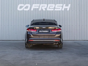 Седан Kia Optima 2017 года, 1770000 рублей, Краснодар