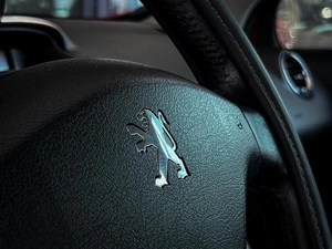 Хетчбэк Peugeot 308 2008 года, 430000 рублей, Уфа