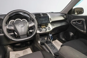 Внедорожник Toyota RAV4 2012 года, 2099000 рублей, Новосибирск