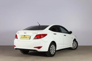 Седан Hyundai Solaris 2014 года, 749000 рублей, Новосибирск