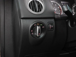 Внедорожник Volkswagen Tiguan 2011 года, 1399000 рублей, Воронеж