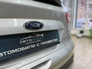 Внедорожник Ford Kuga 2015 года, 1209000 рублей, Красноярск