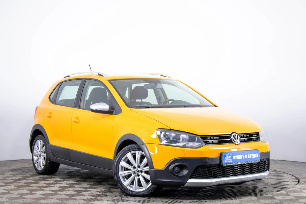 Хетчбэк Volkswagen Polo 2011 года, 819000 рублей, Пермь