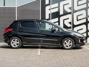 Хетчбэк Peugeot 308 2010 года, 550000 рублей, Краснодар