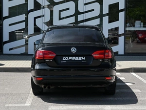 Седан Volkswagen Jetta 2013 года, 999000 рублей, Волгоград
