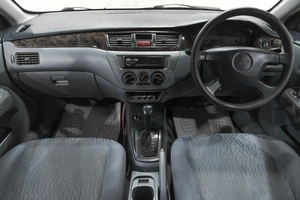 Седан Mitsubishi Lancer Cedia 2002 года, 319000 рублей, Новокузнецк
