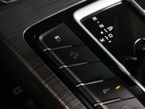 Внедорожник Geely Atlas Pro 2022 года, 1849000 рублей, Воронеж