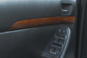 Седан Toyota Avensis 2006 года, 899000 рублей, Новокузнецк