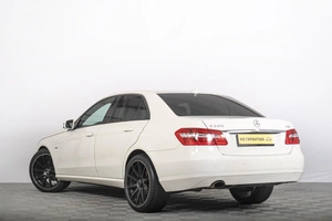 Седан Mercedes-benz E-класс 2011 года, 1769000 рублей, Томск