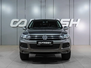 Внедорожник Volkswagen Touareg 2013 года, 2749000 рублей, Воронеж