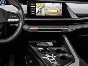 Лифтбек Changan UNI-V 2023 года, 2299000 рублей, Кирилловка