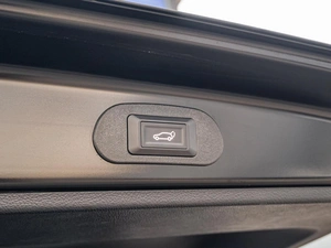 Минивэн Toyota Esquire 2019 года, 2889000 рублей, Краснодар