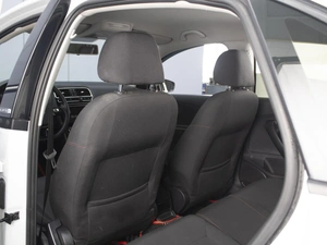 Седан Volkswagen Polo 2017 года, 1050000 рублей, Омск