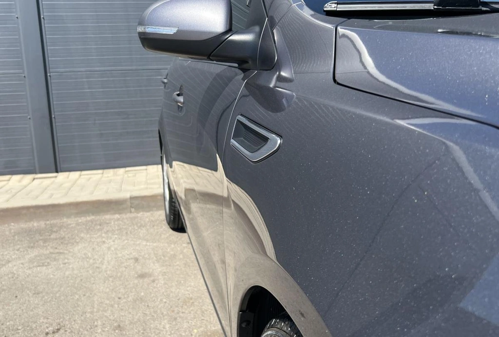 Седан Kia Rio 2015 года, 1050000 рублей, Солонцы