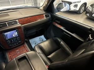 Внедорожник Chevrolet Tahoe 2013 года, 2287000 рублей, Красноярск