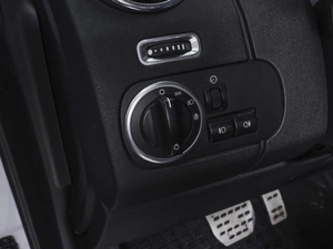 Внедорожник Land Rover Discovery 2014 года, 2690000 рублей, Ростов-на-Дону