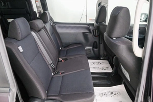 Минивэн Toyota Noah 2015 года, 1699000 рублей, Красноярск