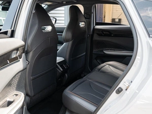 Лифтбек Changan UNI-V 2023 года, 2250000 рублей, Краснодар