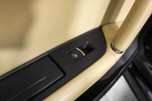 Внедорожник Volkswagen Touareg 2011 года, 2349000 рублей, Пермь