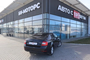 Хэтчбек Skoda Octavia 2020 года, 2045000 рублей, Мирное