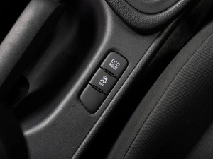 Хетчбэк Toyota Yaris 2020 года, 1229000 рублей, Тюмень