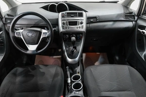 Минивэн Toyota Verso 2012 года, 1199000 рублей, Новокузнецк