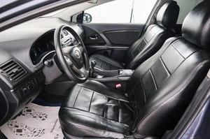 Седан Toyota Avensis 2010 года, 1229000 рублей, Красноярск